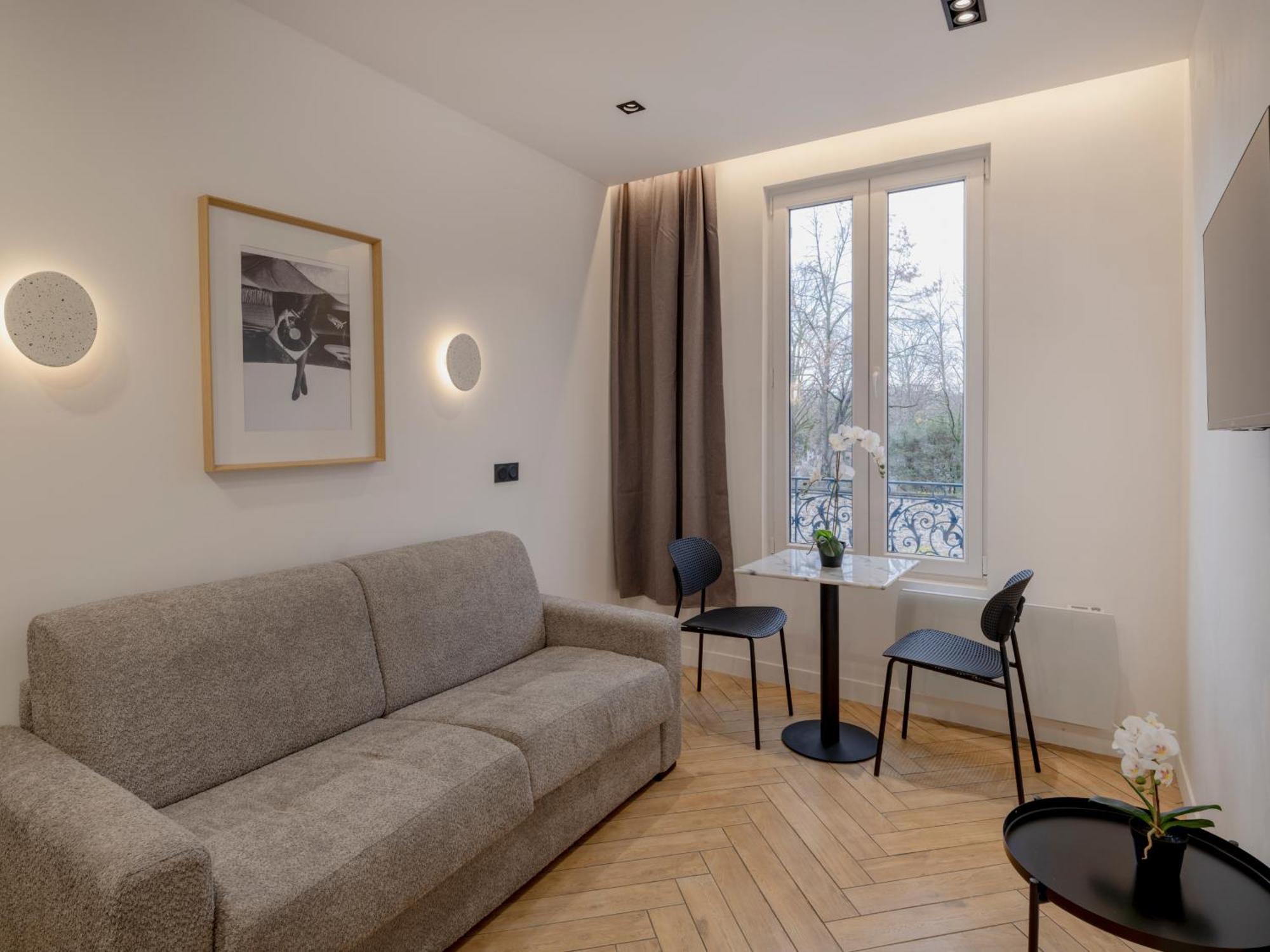 Pretty Studio In Pantin Exterior photo